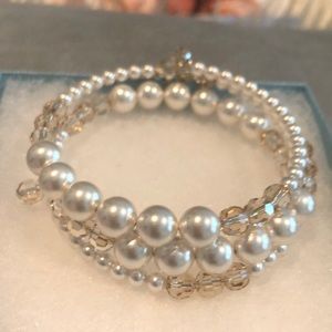 TOUCHSTONE CRYSTAL BY SWAROVSKI PEARL WRAP